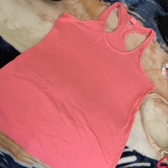 Pink VS racer back tank - Picture 4 of 4